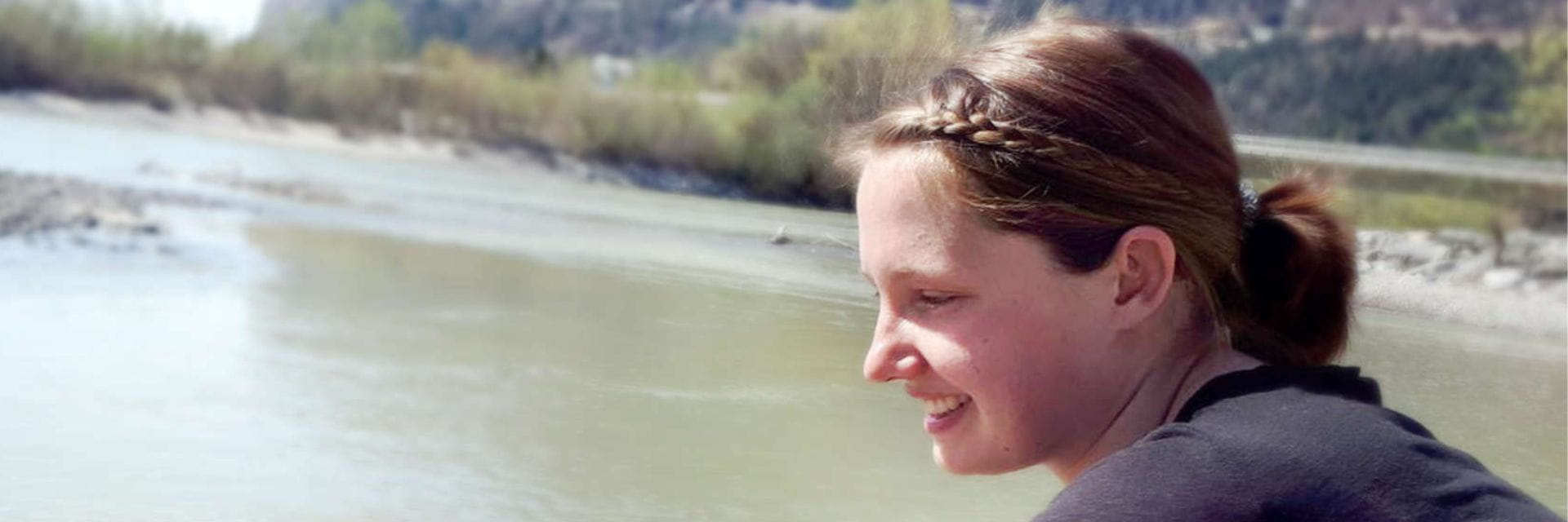 josephin heinrich outside smiling header image